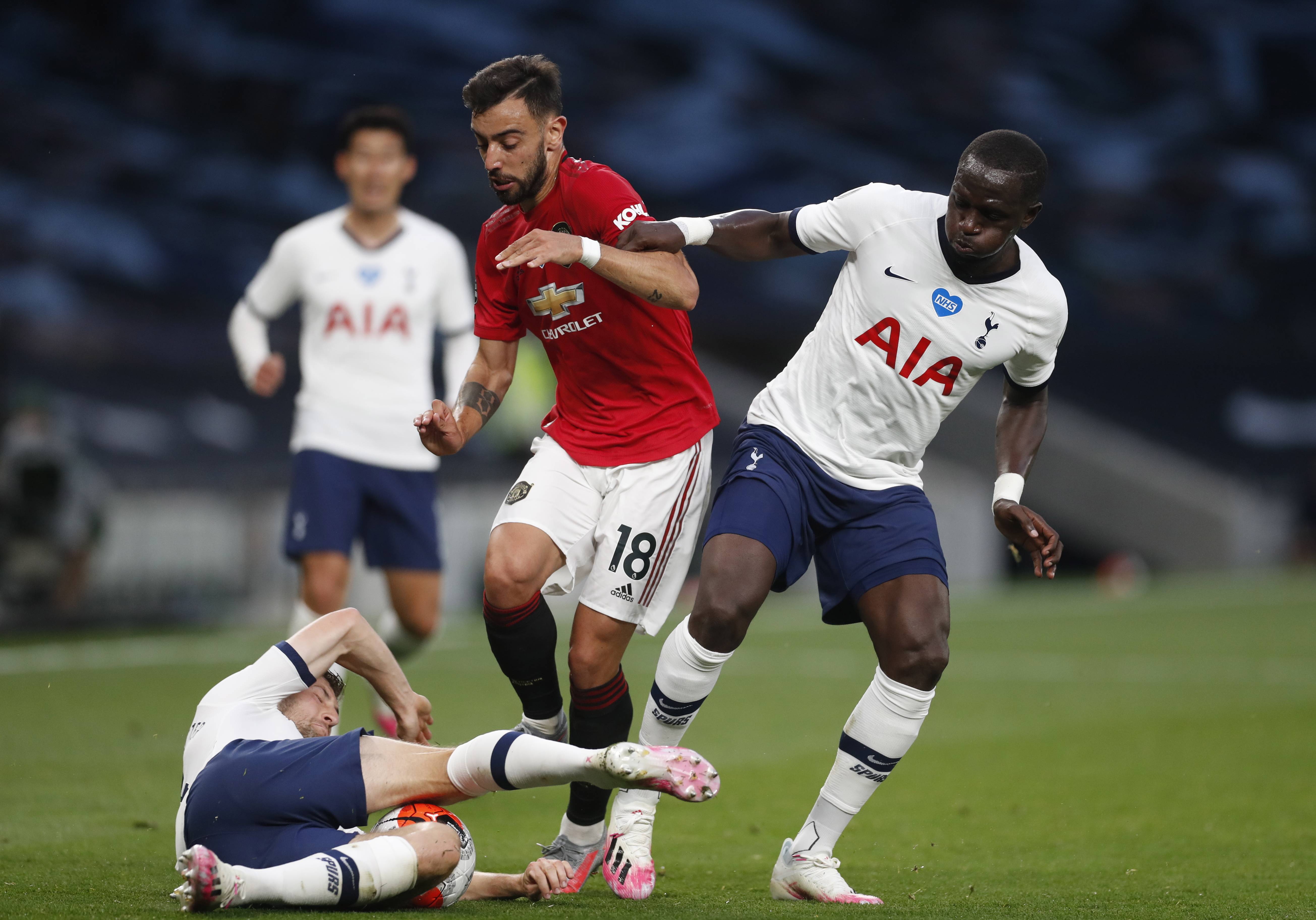 体现了他全 体现了他全