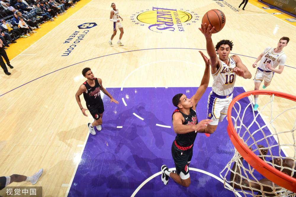 越球的配合 越球的配合