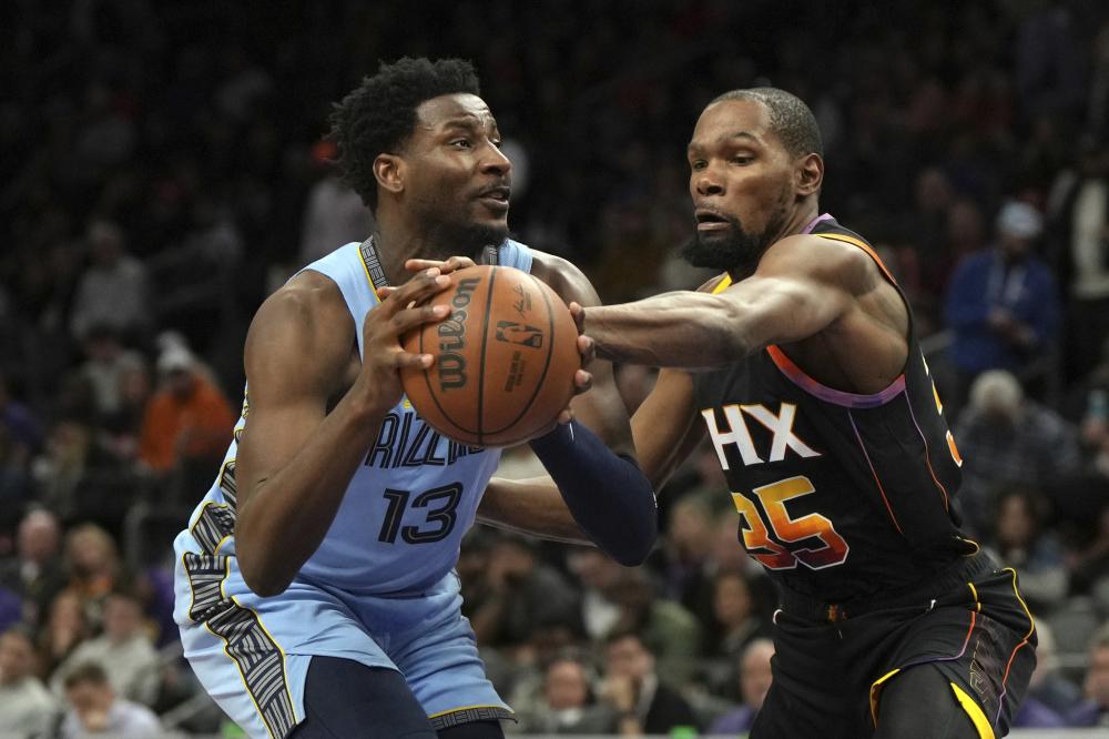 校在篮球训 校在篮球训